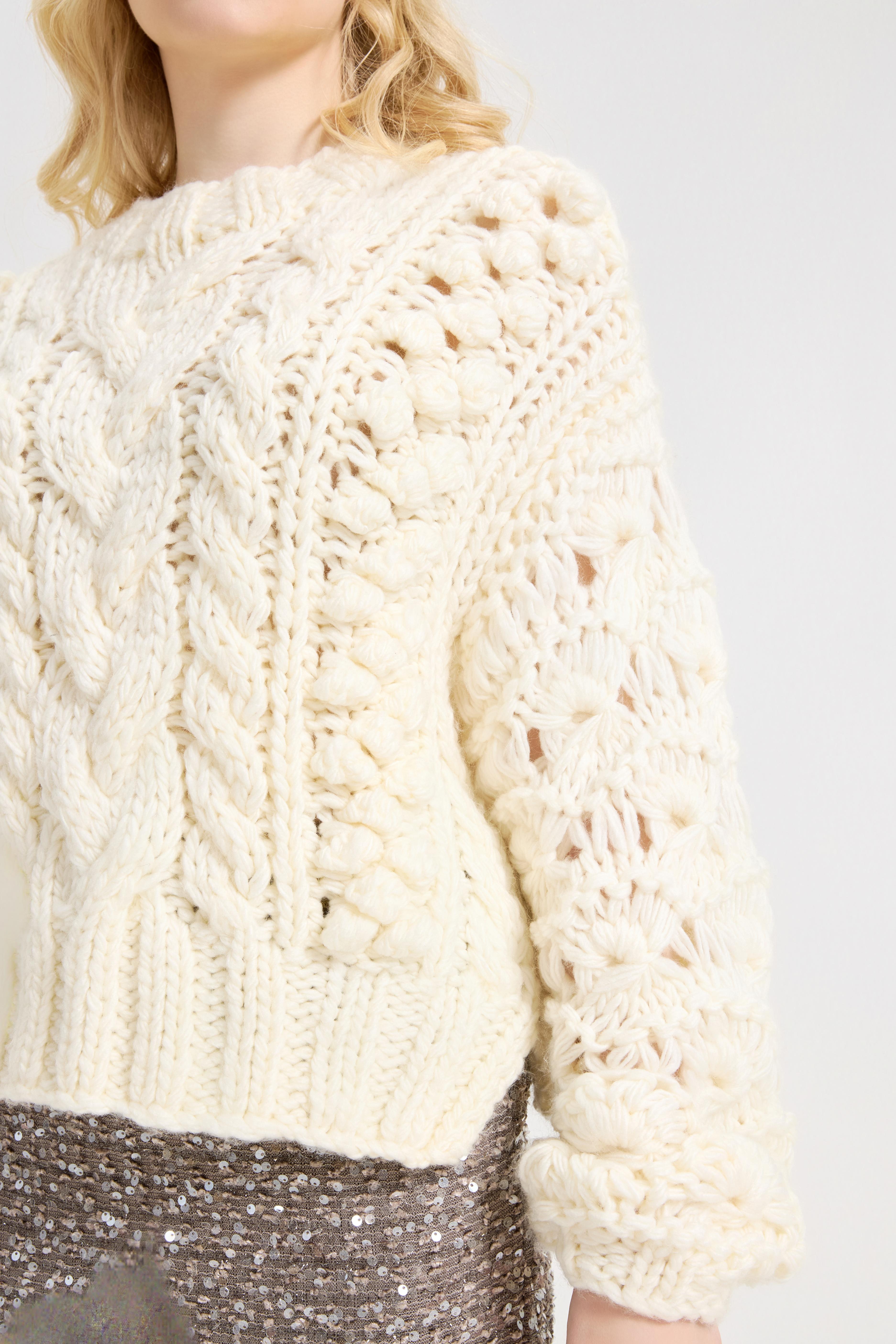 Sweaters for Women Trendy Crewneck Long Sleeve  Sweater Tops Fall 2025 Chunky Cable Knit Pullover Sweaters