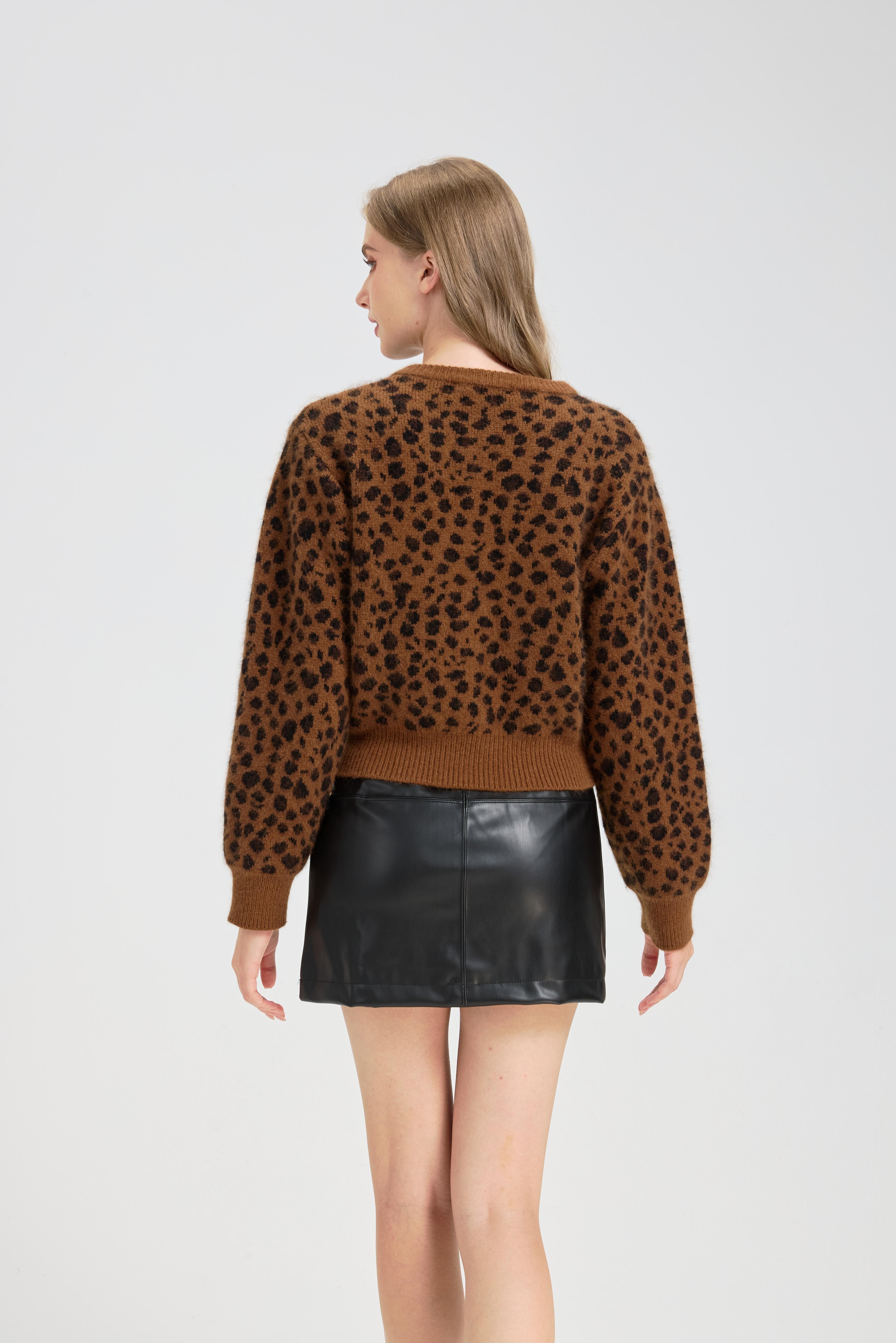 Women's Cardigan Sweater Crew Neck Button Down Long Sleeve Fall Fashion  Outfits 2025