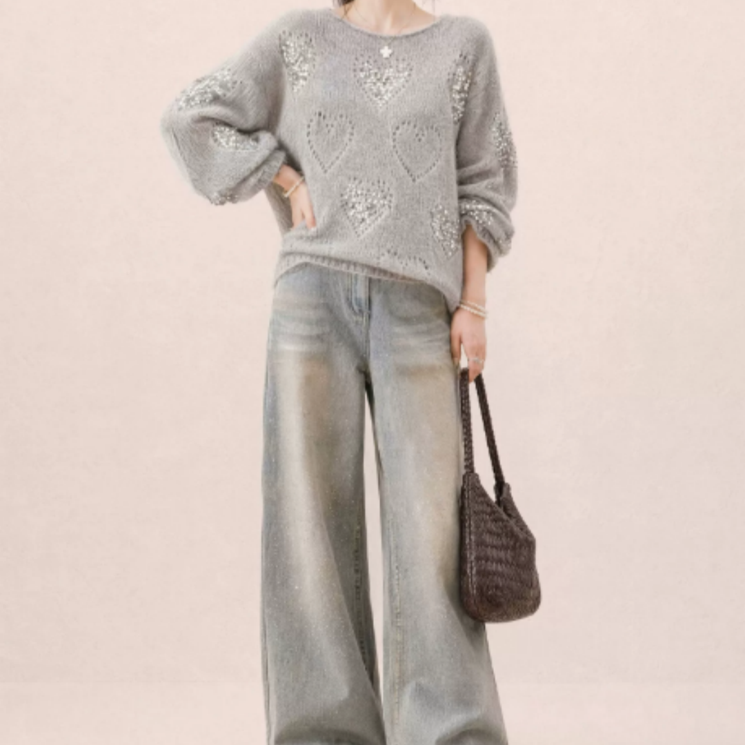 Why Many Fashion Brands Choose Acrylic Yarn for Women's Sweaters