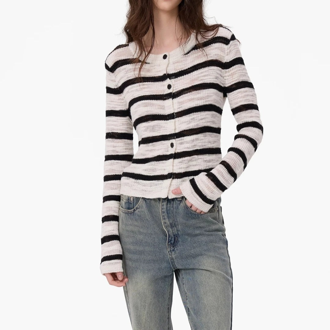 Women’s Striped Sweaters: Styles, Fabrics, Patterns and Buying Guide