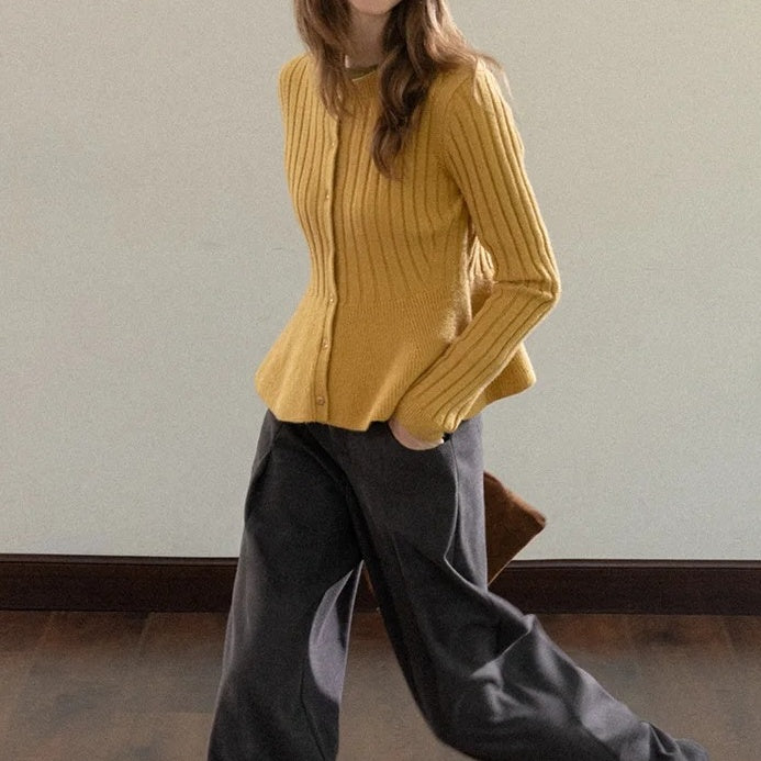 Bulk Women's Cardigan Sweaters for Retailers