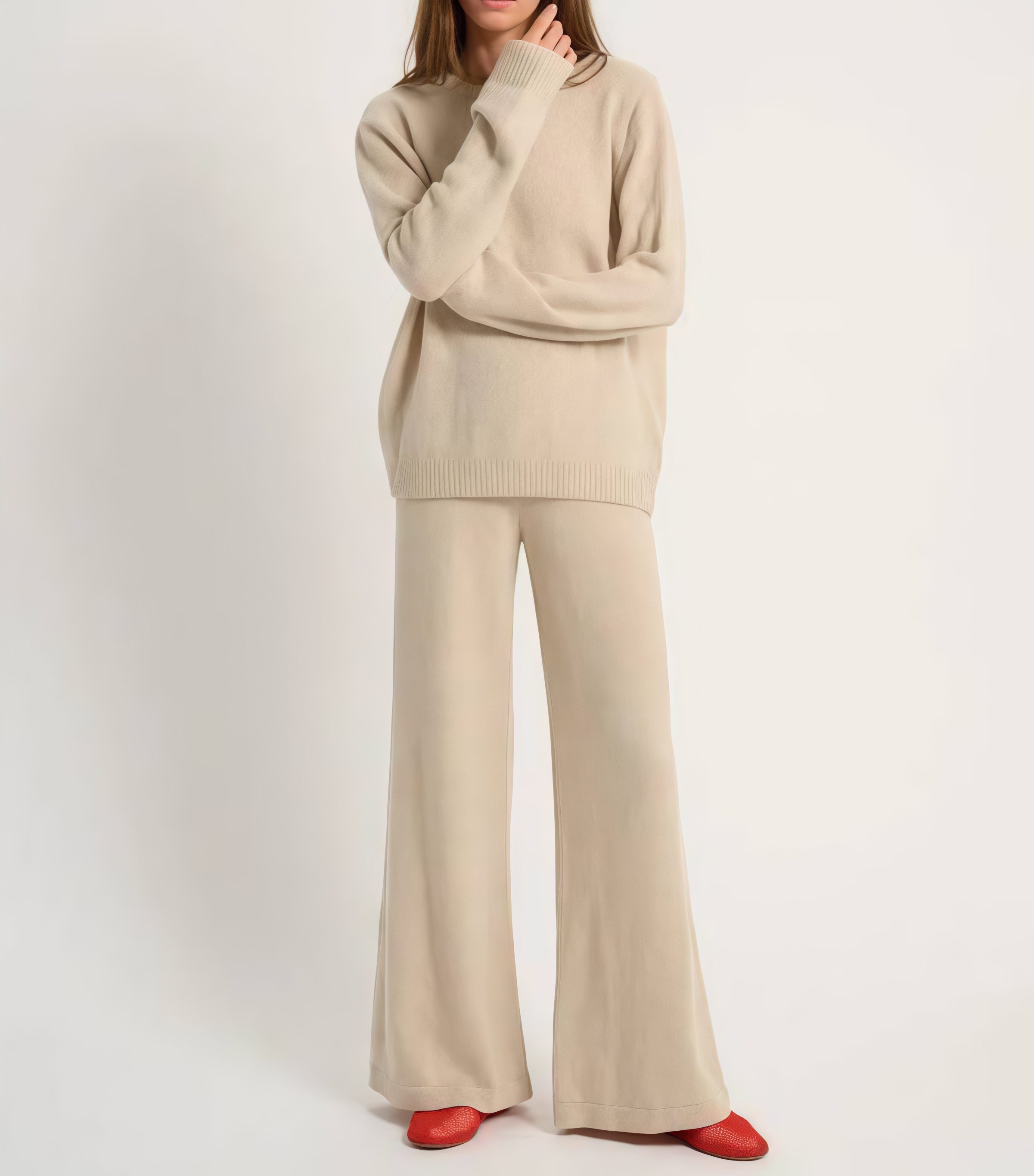 What Fabrics Are Best for Women's Loungewear Sweaters in Different Seasonal Collections?