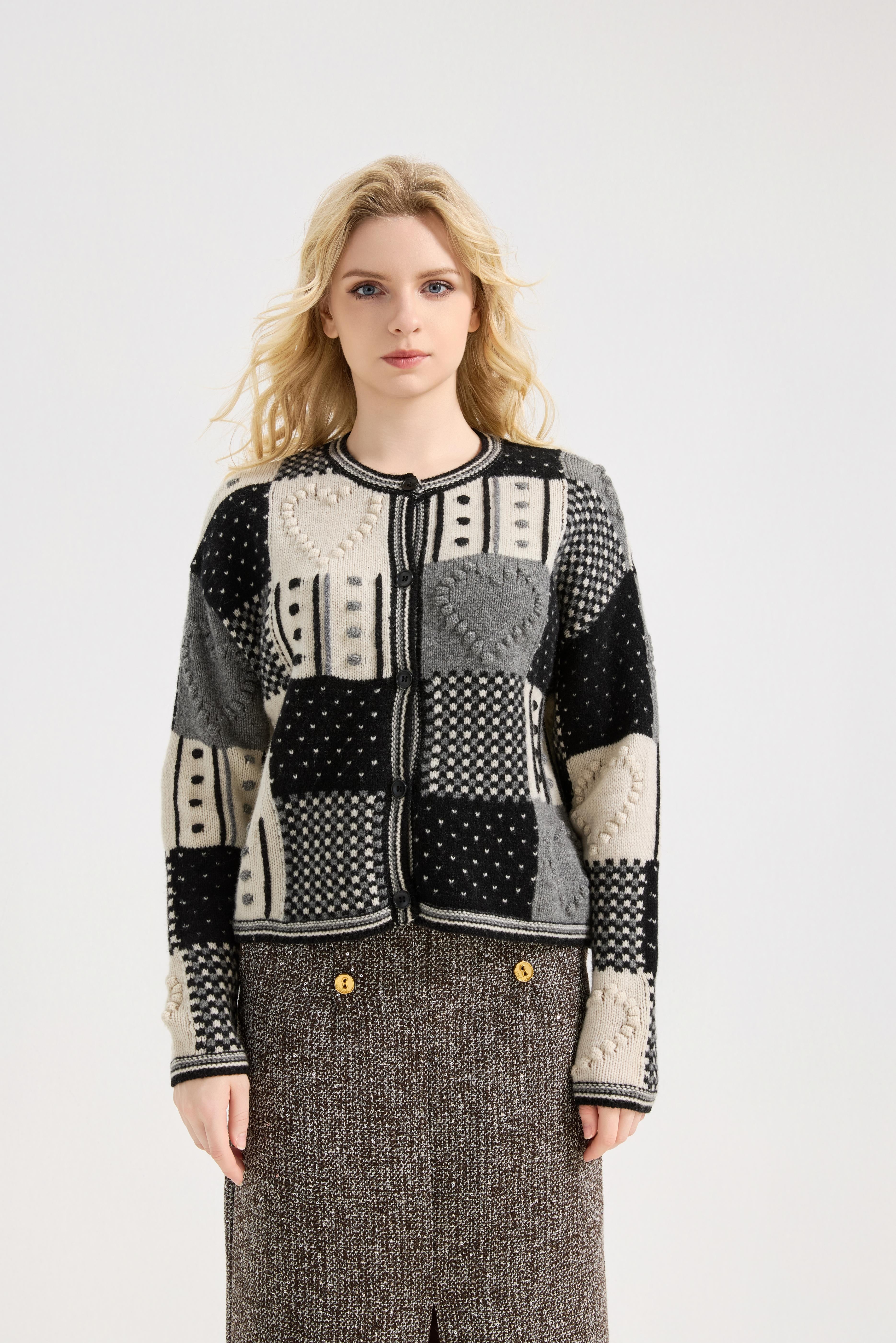 Knitted Cardigan Women's Short Coat Jacquard Sweater Loose Outer Wear Round Neck Soft sweetheart knit Top Trendy Sweater