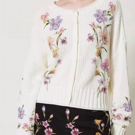 Women's Print Sweaters
